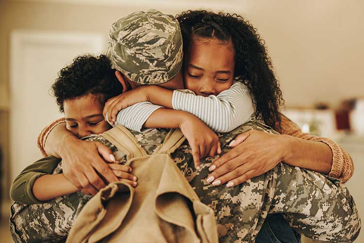veteran-with-family