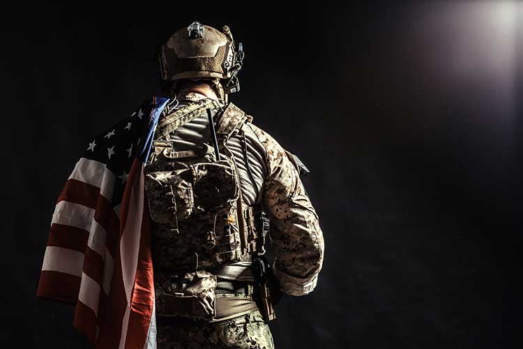 veteran-with-flag